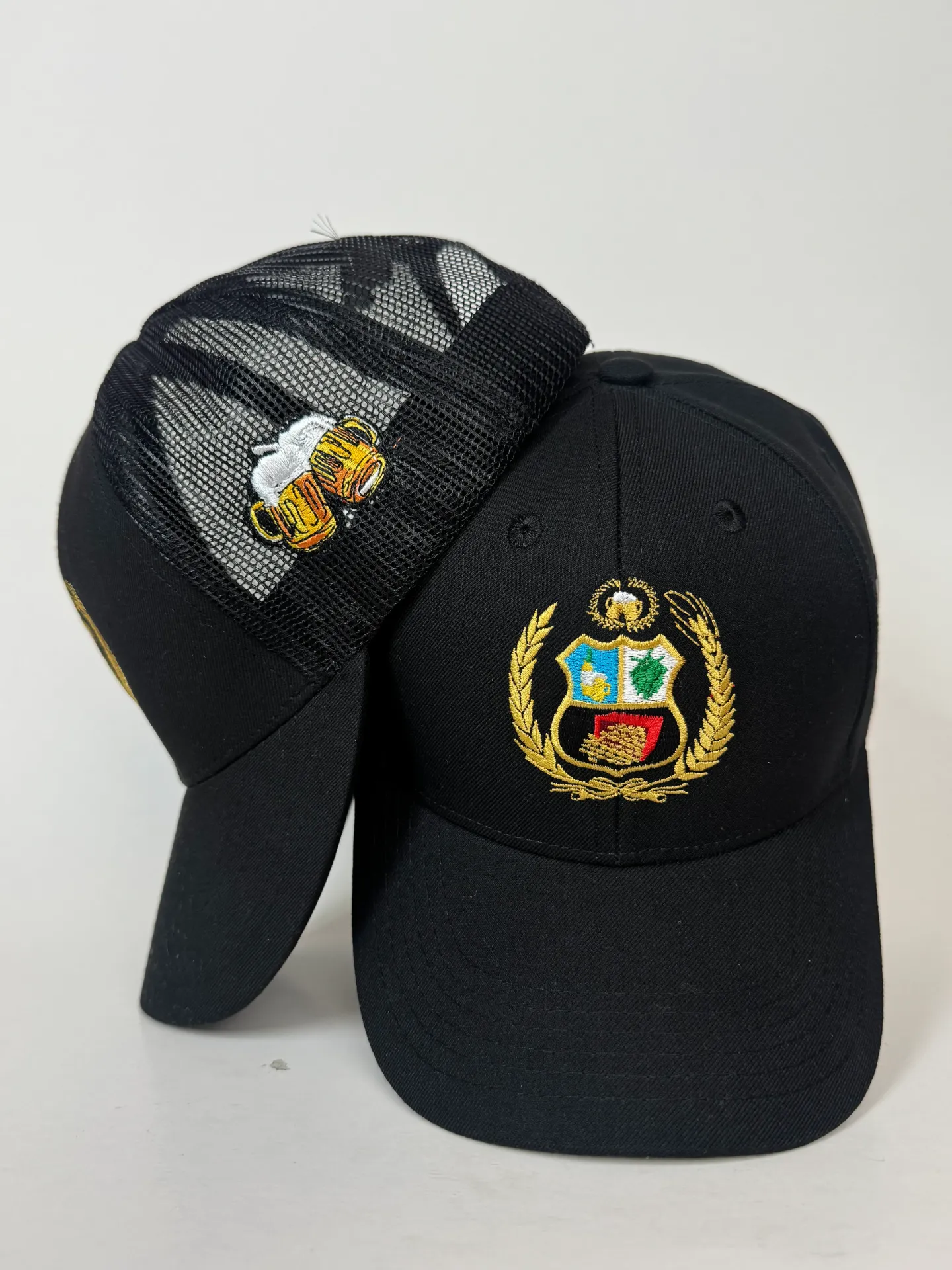 Gorra Escudo Chelero